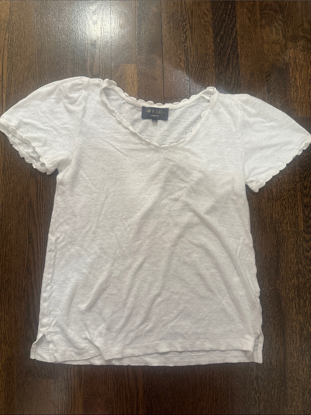 Wyse London linen tee